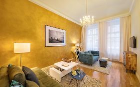 Prague Days - Luxurious Apartments Lesser Town