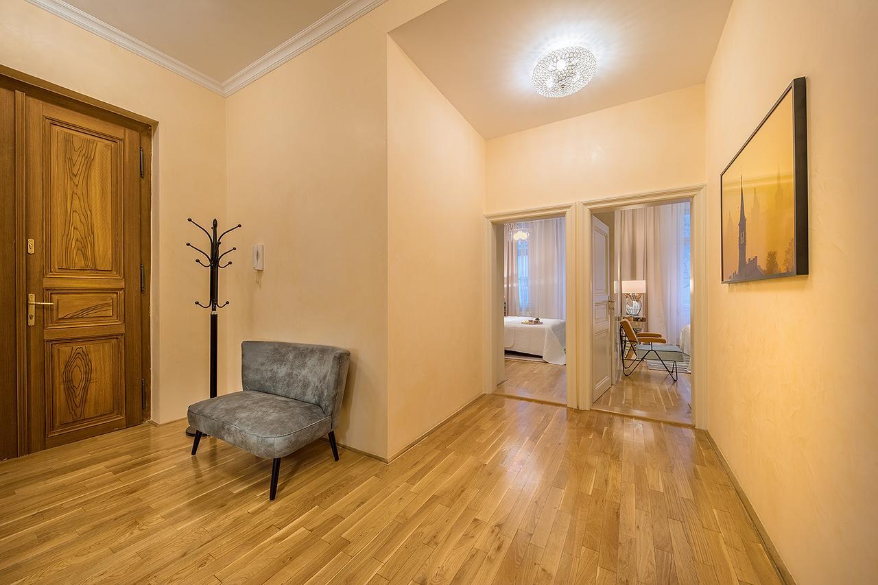 Prague Days - Luxurious Apartments Lesser Town Exterior foto