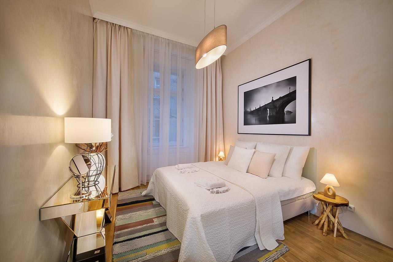 Prague Days - Luxurious Apartments Lesser Town Exterior foto